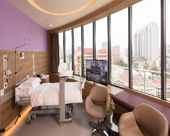 Private Hospital Suite